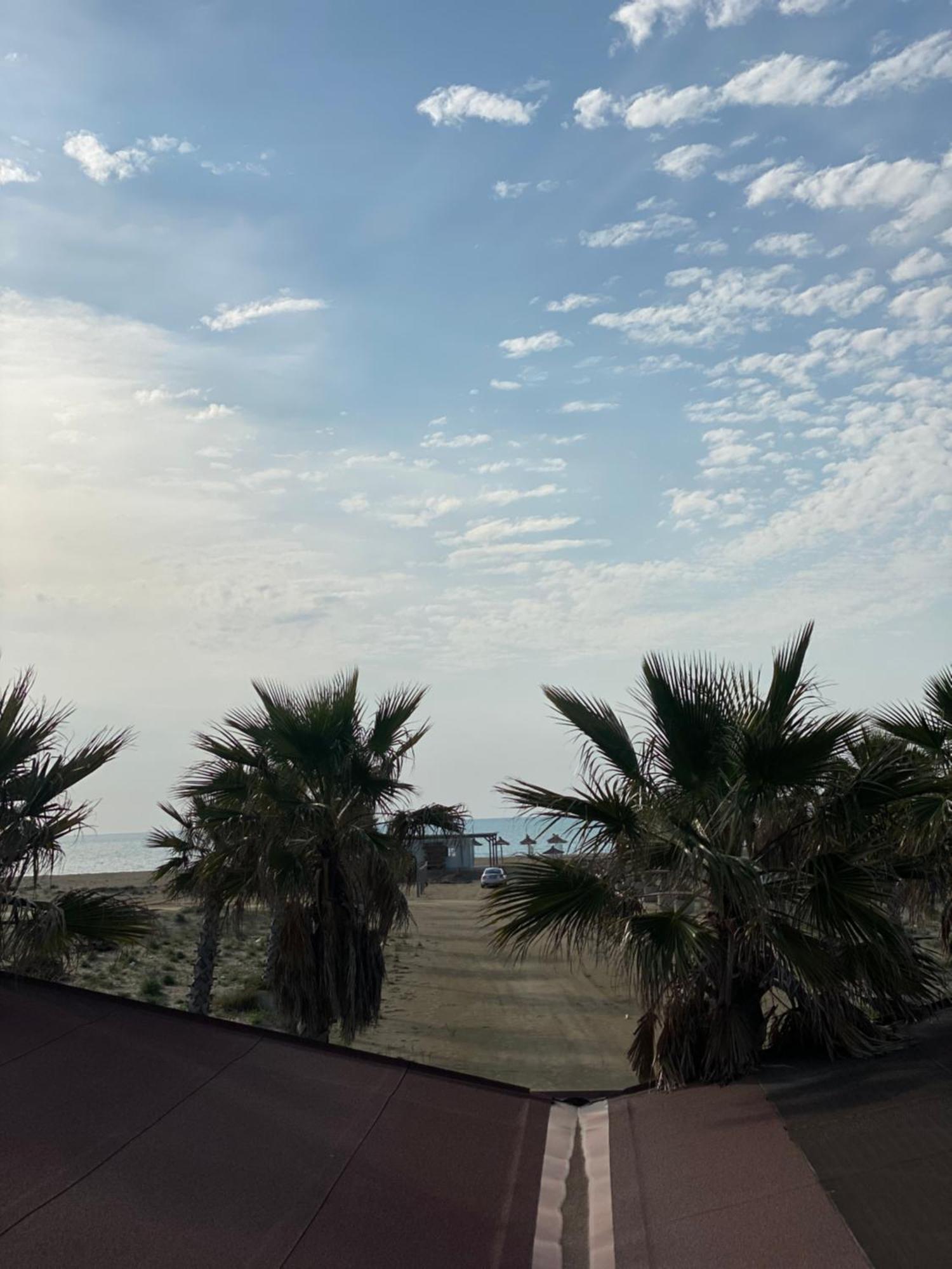 Saint Tropez Durres Hotel Bisht Kamez ภายนอก รูปภาพ